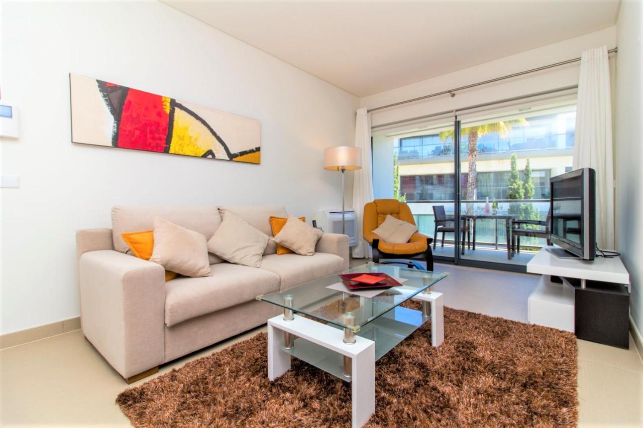 Apartamentos Cavalo Preto Beach Resort Картейра Экстерьер фото